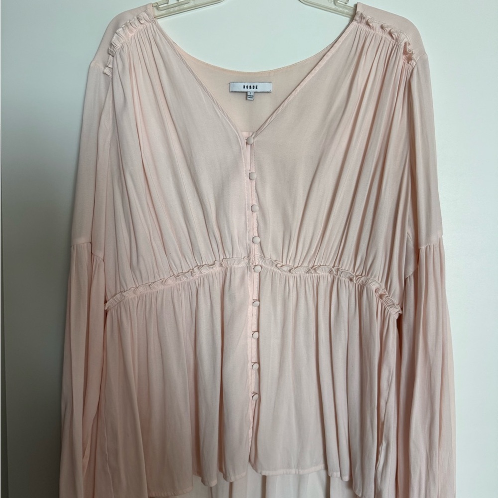 Ro & De Women's Light Pink Button-Down Blouse